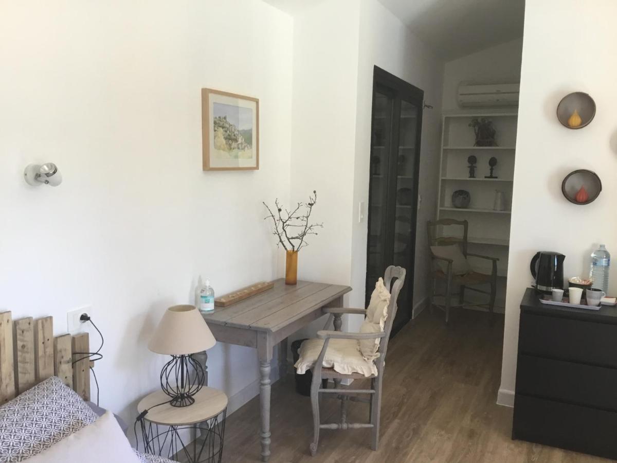 Petit Cocon Dans Le Luberon Apartment Lauris Exterior photo