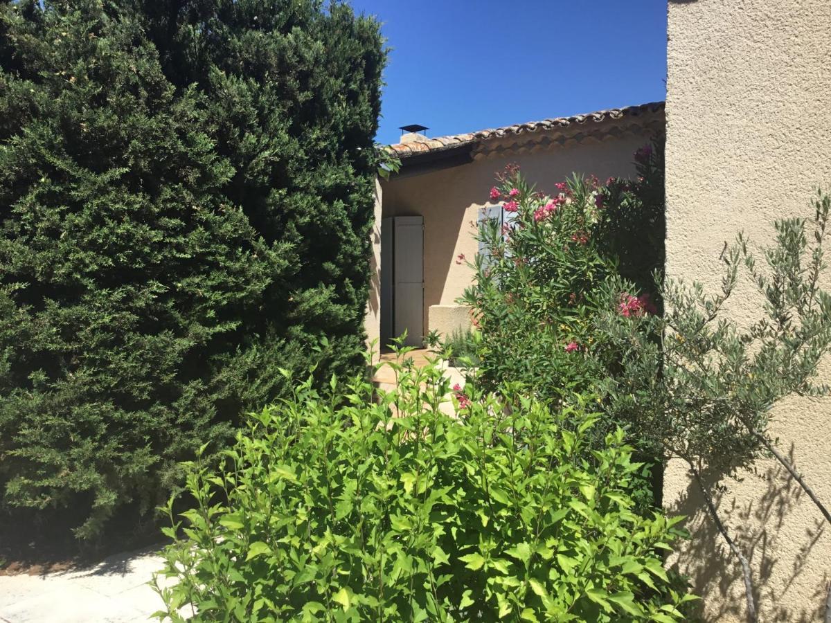 Petit Cocon Dans Le Luberon Apartment Lauris Exterior photo